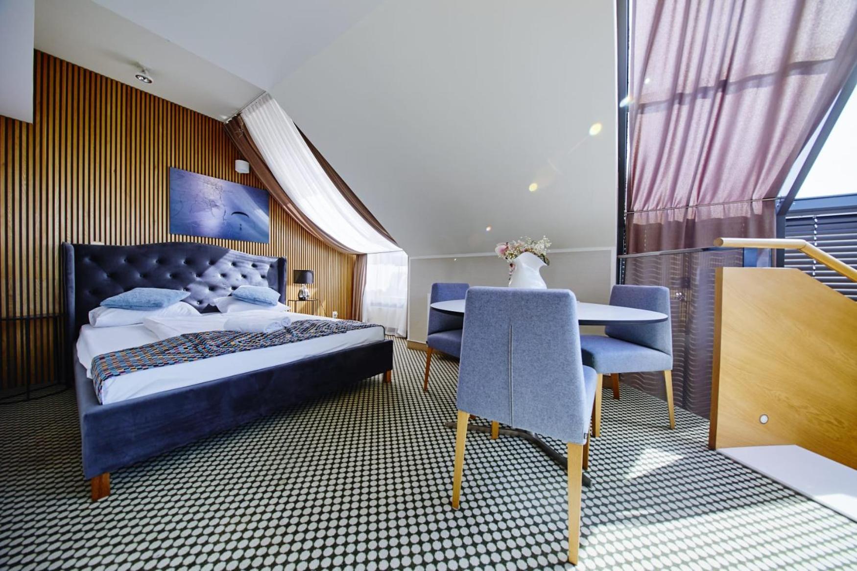 Hotel Great Polonia Velvet Suwałki エクステリア 写真