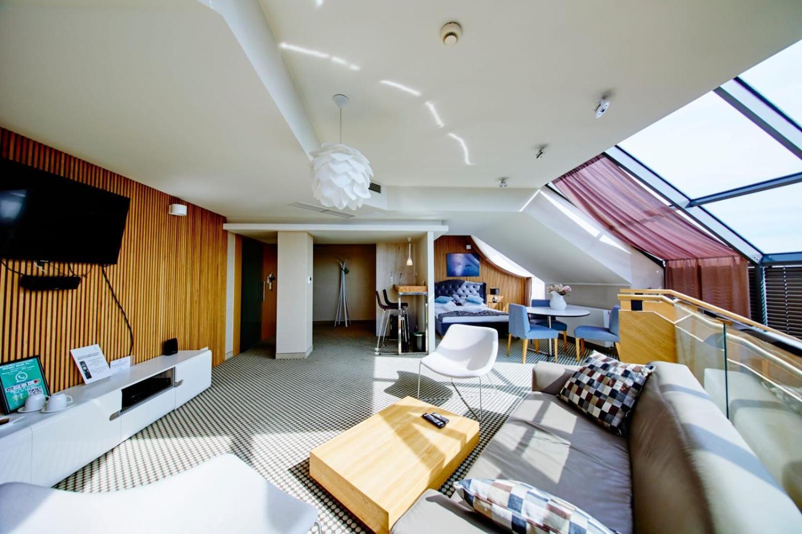 Hotel Great Polonia Velvet Suwałki エクステリア 写真